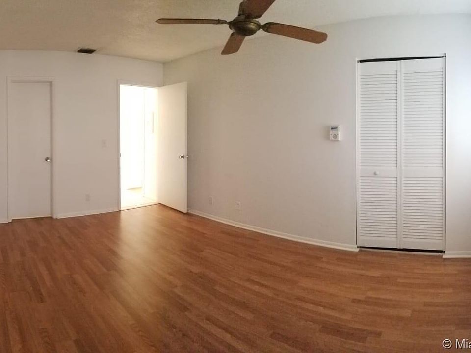 2nd image of 5828 NW 21st St