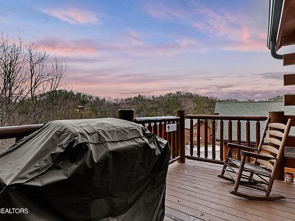 2857 White Oak Ridge Ln, Sevierville, TN 37862 | MLS #1256639 | Zillow