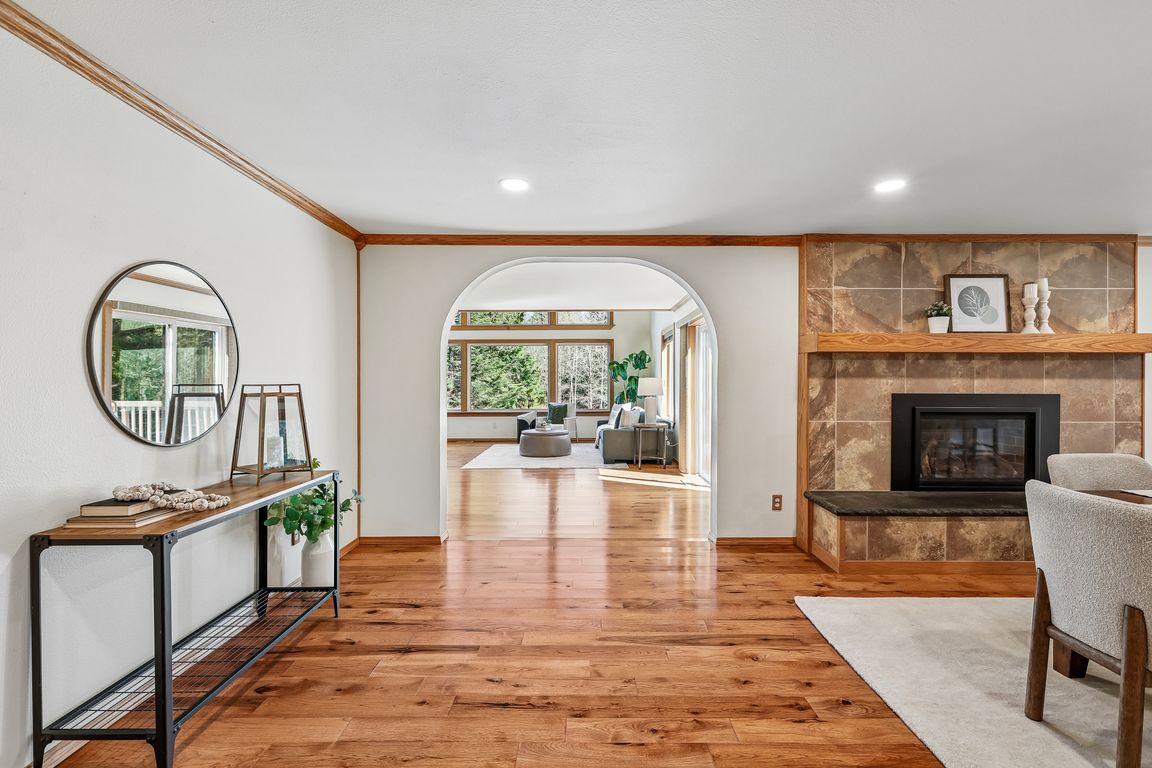 364th Ave-S2504-001.jpg