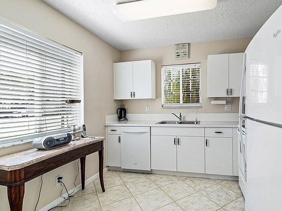 5th image of 4759 SW 14th Street #4759