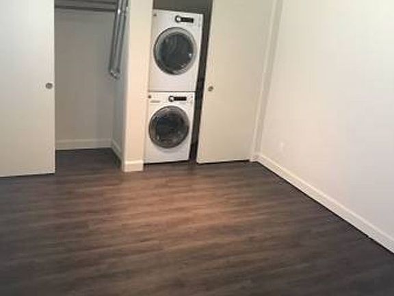 3rd image of 4427 5th Ave NE APT 10