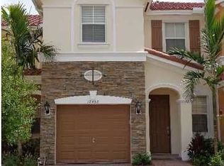 12452 Emerald Creek Ct, Fort Lauderdale, FL 33325