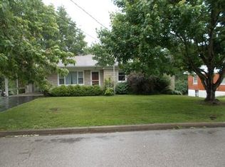 1411 Fairlane Dr, Richmond, KY 40475