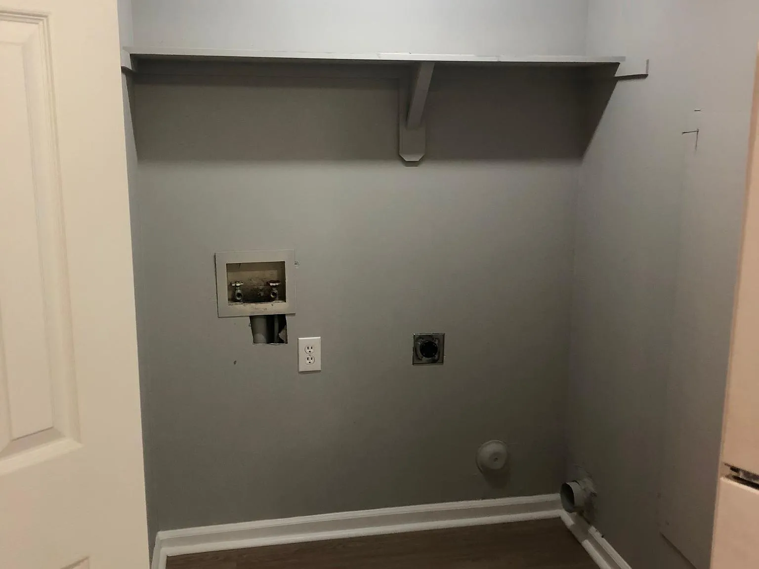 2 bed, 2.5 bath, 1200 sqft, $1,700 — Photo 3