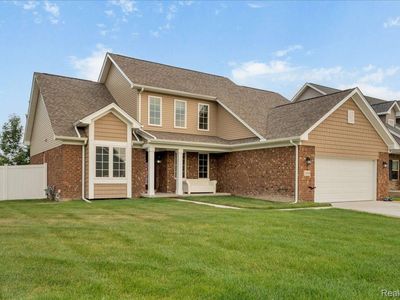 23990 Pennington Ln, Brownstown, MI, 48134