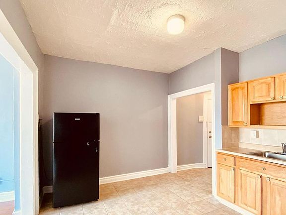 2nd image of 180 Broadway Way #6