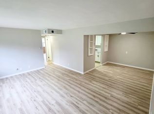 315 Susann Ct APT 17, Belleville, IL 62226