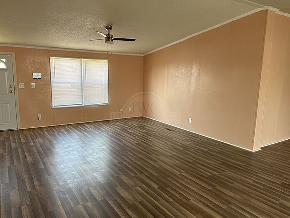 5th image of 5013 Tiffany Cir