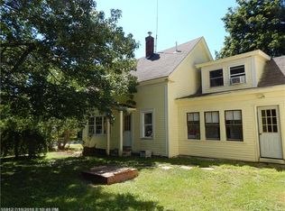 9 Davis St, Lisbon Falls, ME 04252
