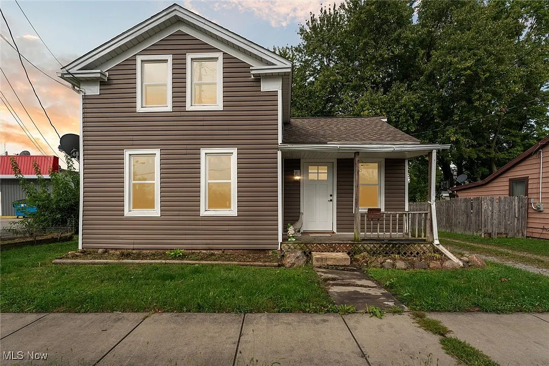 109 Barker St photo 1