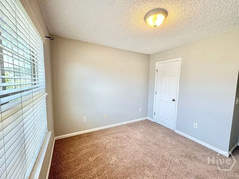 Canyon Oak Loop — Photo 16
