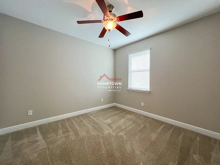 1467 W Shores Blvd — Photo 30