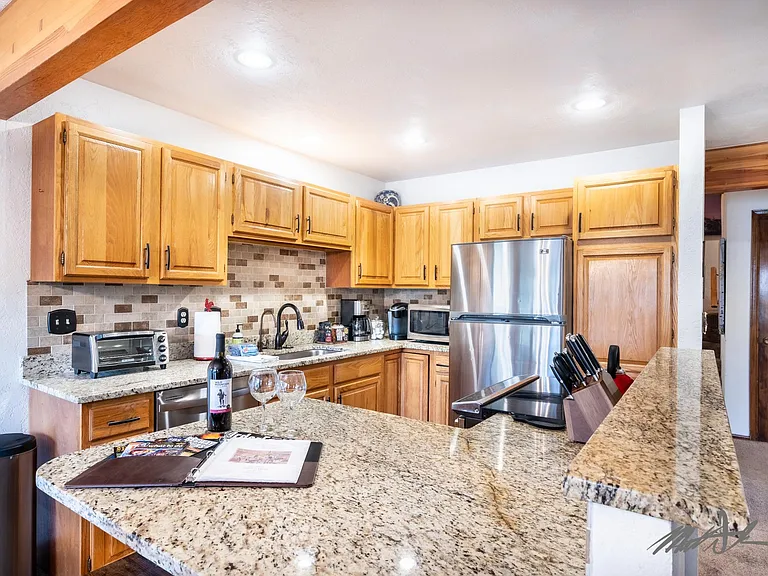 350 W Beaver Creek Blvd #201 — Photo 1