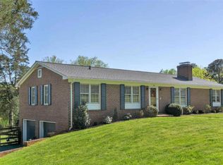 326 Key West Dr, Charlottesville, VA 22911