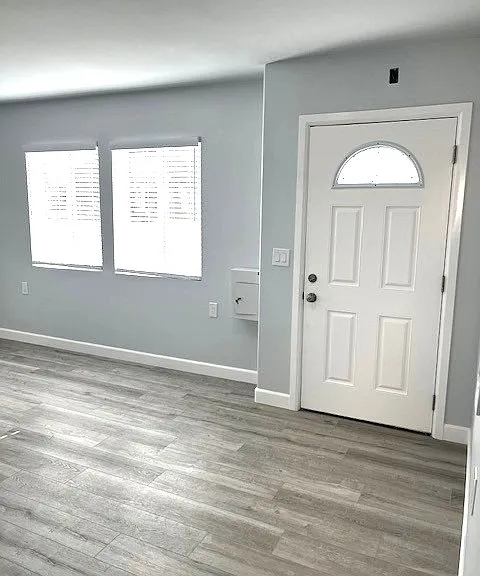 1535 Marine Ave — Photo 3