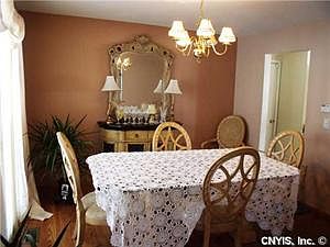 3rd image of 136 Golden Meadows Way