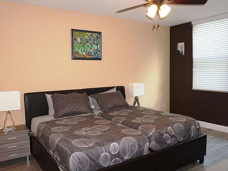 700 E Boynton Beach Blvd — Photo 15
