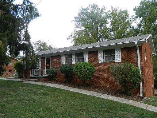 1st image of 3814 Seeber Dr