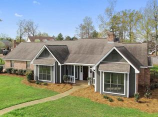 908 Riverchase Dr, Brandon, MS 39047