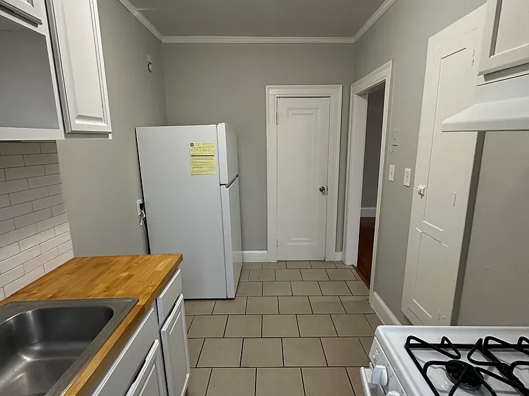 285 Edgewood Ave #C5 — Photo 5