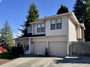 520 SE 15th St, Gresham, OR 97080