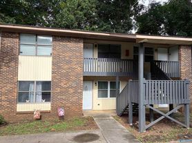12326 Chicamauga Trl SE