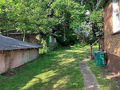 230 Locust St — Photo 7