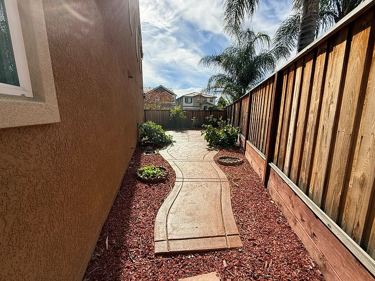 5437 Prewett Ranch Dr — Photo 43