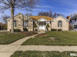 2501 Country Club Dr, Springfield, IL 62704