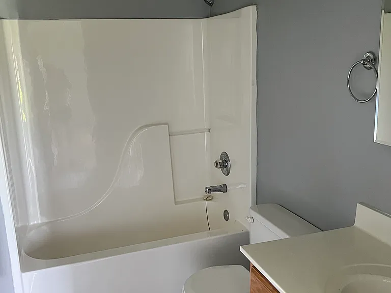 17 Long Meadow Dr — Photo 6