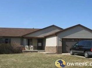 5036 Rockwood Dr, Grand Blanc, MI 48439