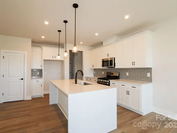 133 Armstrong Rd, Belmont, NC 28012