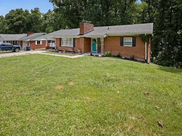 4727 Canterbury Ct, Ashland, KY 41101