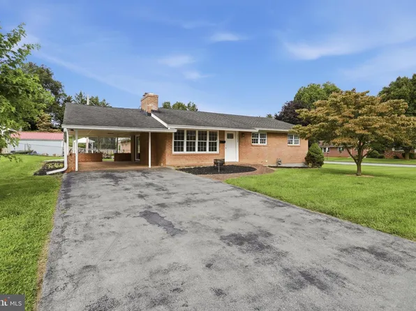 11524 Greenberry Rd, Hagerstown, MD 21740