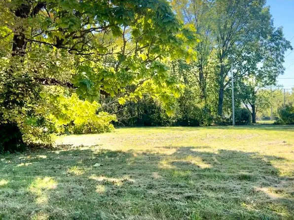 2600 Beadell St, Fort Wayne, IN 46802