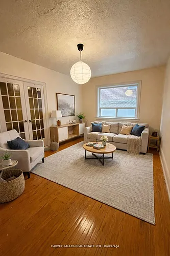 105 Kenwood Ave #103 Photo 1