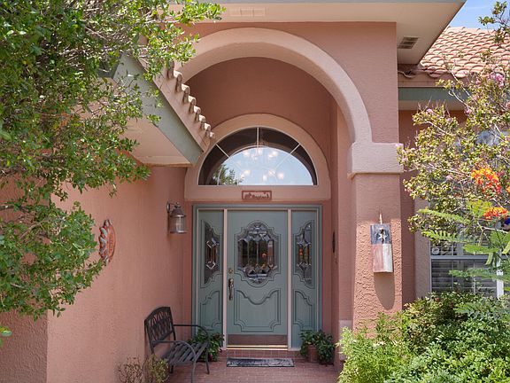 4th image of 908 Via Corta Ct