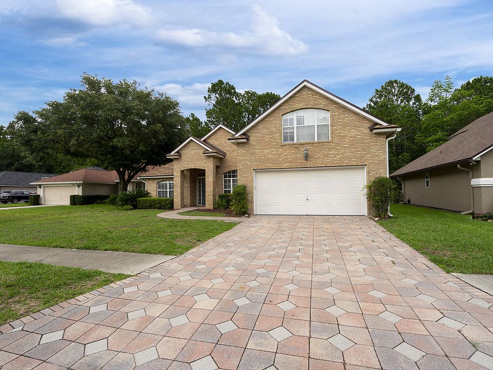 1st image of 8871 Canopy Oaks Dr