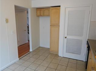 24 Old Anvil Ln, Middletown, NY 10940