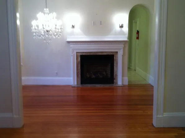 87 Florence St #1, Melrose, MA 02176