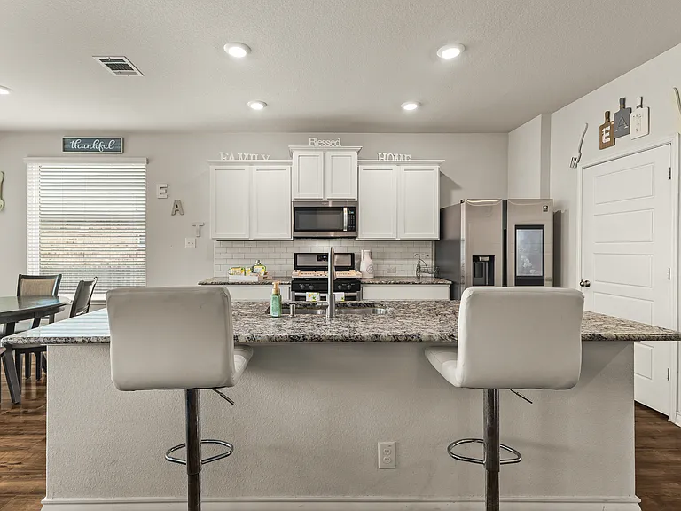 639 Able Blf — Photo 6