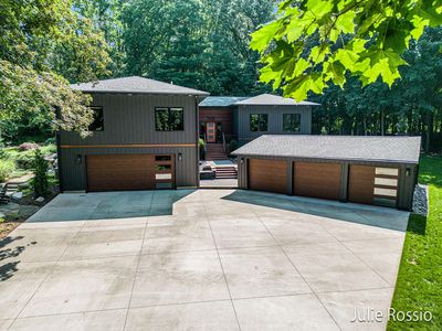 7632 36th St SE, Ada, MI, 49301