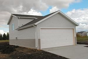 2nd image of 3120 32nd St S