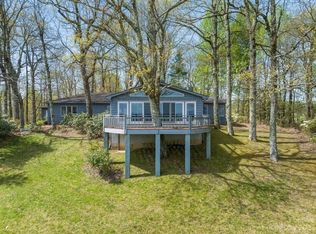 4418 Pinnacle Mountain Rd, Zirconia, NC 28790