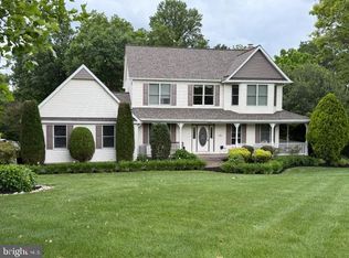 4430 Embassy Dr, Sykesville, MD 21784
