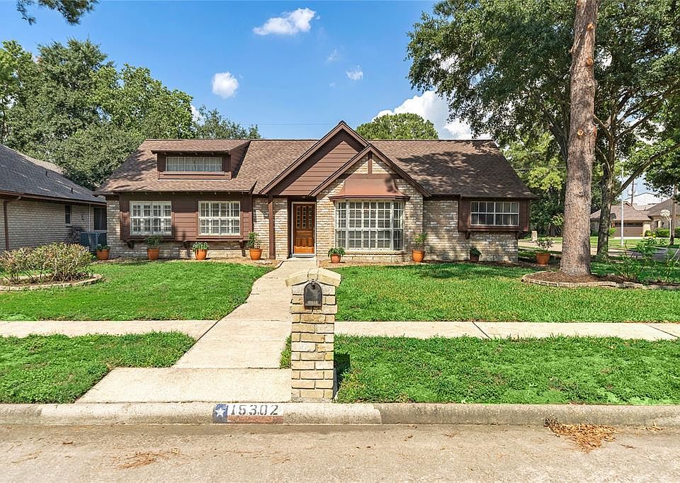 1st image of 15302 Windy Cove Dr