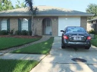 1917 Satsuma St, Metairie, LA 70001