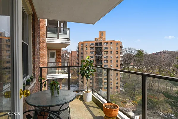 Sold by Corcoran | media 6