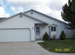 2046 Bench Rd #9, Pocatello, ID 83201