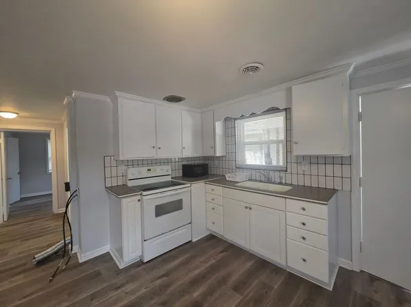 212 Oak St, Rocky Mount, NC 27804